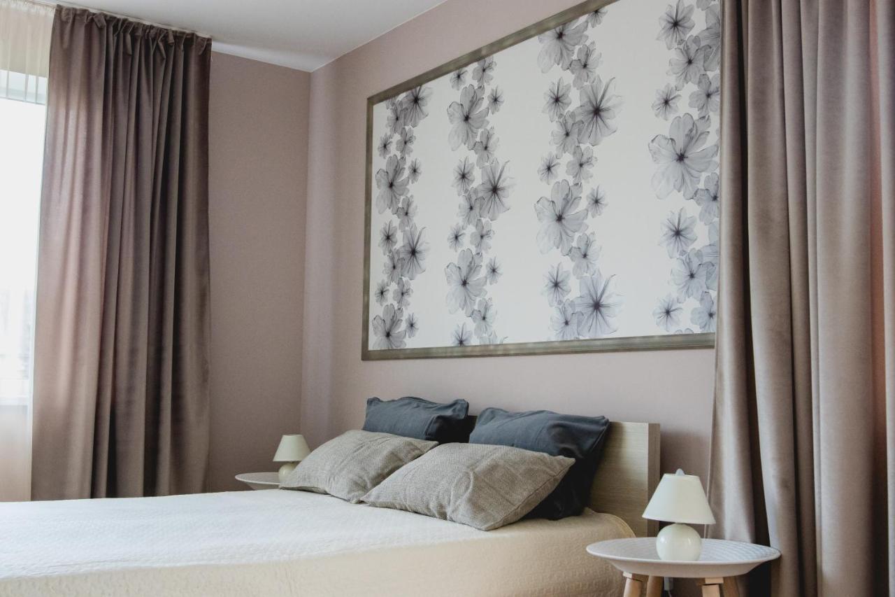 Apartments In Joniskis Екстер'єр фото